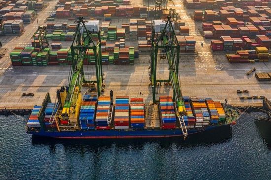 Aduanas marítimas crecen 4.4%, el menor avance trimestral